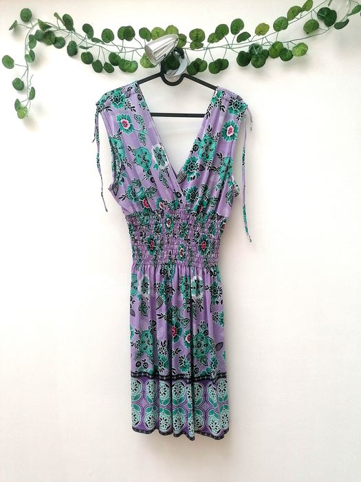 Vestido Mini Lilás com Padrão