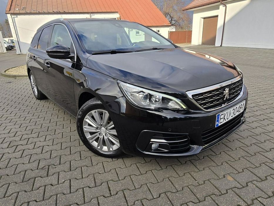 Peugeot 308 1,2Turbo Navi,Kam.Cofania,Skóry,Tempomat,kredyt.GWARANCJA