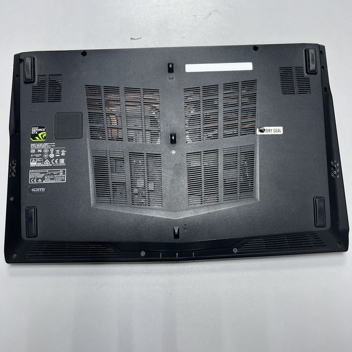 MSI GV62 15,6FHDips i7-7700HQ 16gb 500ssd GeForce GTX 1050 4gb GDDR5