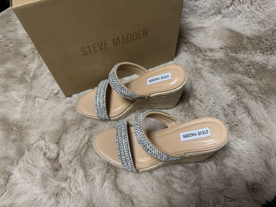 Klapki na koturnie steve madden