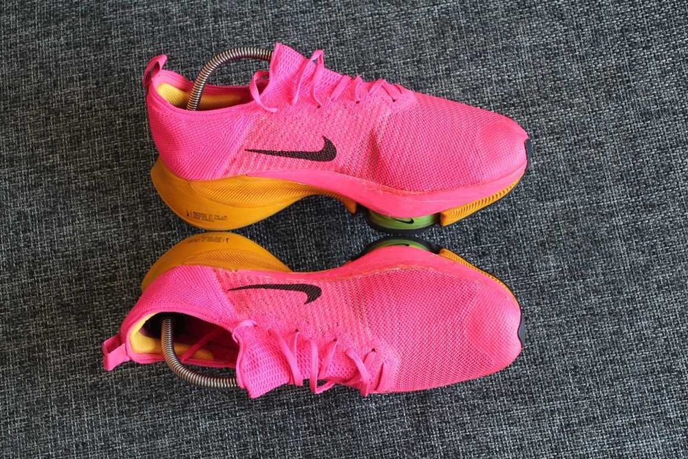 Кросівки бігові Nike Air Zoom Tempo Next% Flyknit Оригінал 43р
