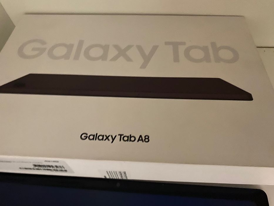 Tablet Samsung A8