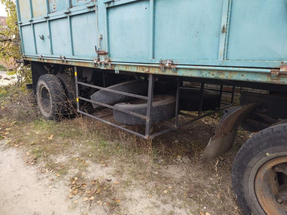 Продам грузовий причіп. Зерновоз