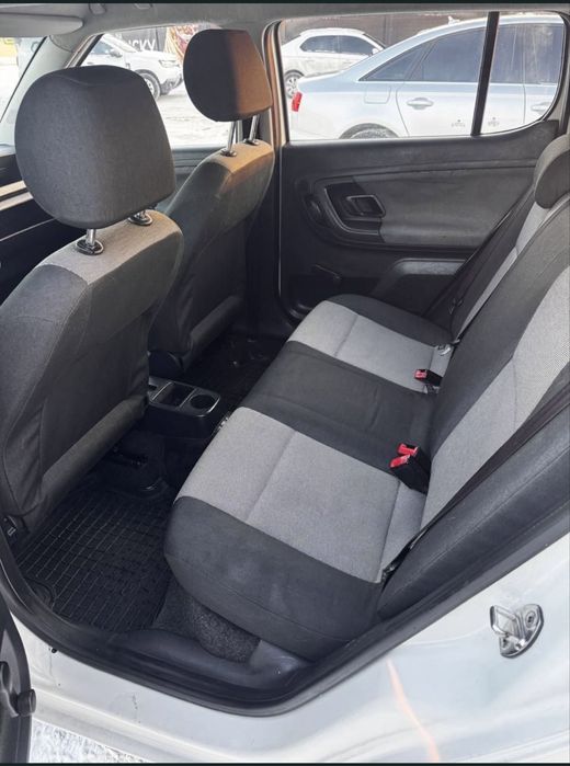 Здам в оренду Skoda Fabia 2011 без обмежень на пробіг і без залогу