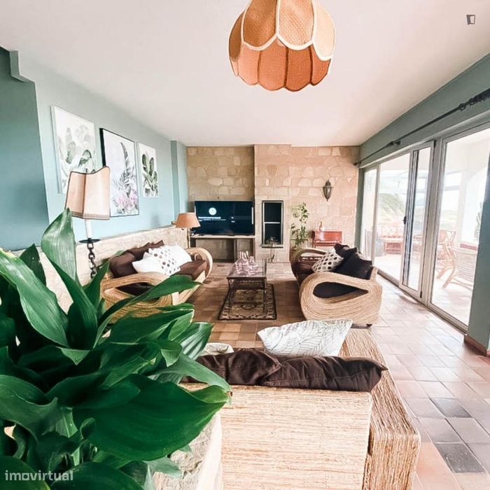 Quarto - localizado em Porto santo