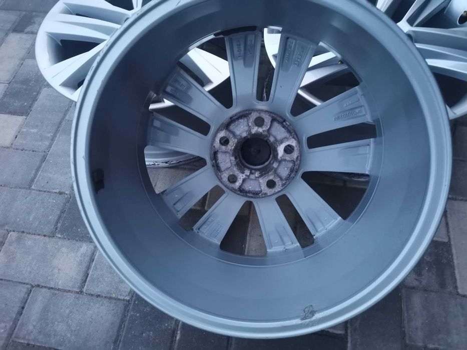 Felgi Seat Leon VW Golf Skoda Octavia 7Jx17H2 5x112 ET42