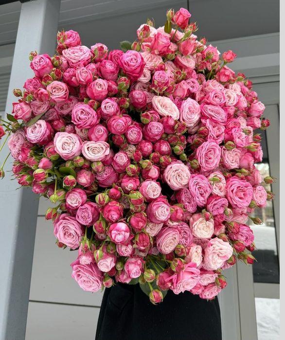 Квіти на доставку, Гуртівня квітів,троянда,рози,101 троянда,букети,опт