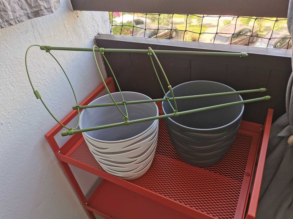 Zestaw ogrodowy balkonowy doniczki spryskiwacz