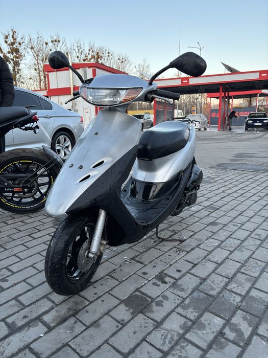 Honda dio 35.
