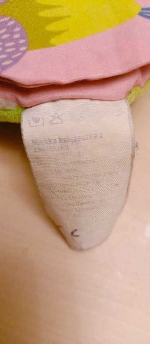 Książeczka sensoryczna Oops z sówką z zawieszką