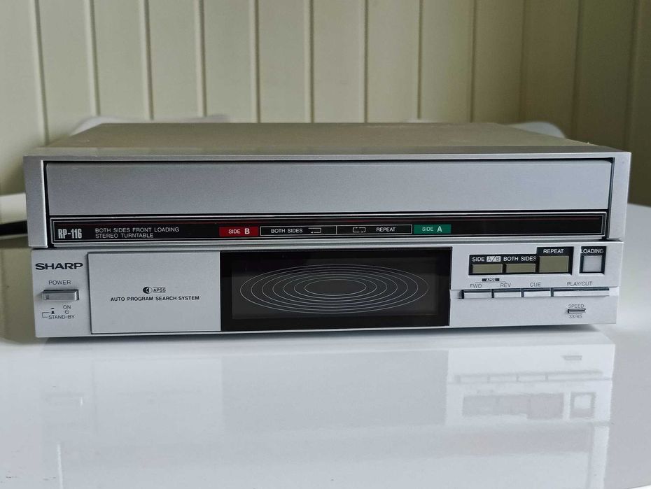 Gramofon SHARP RP 116