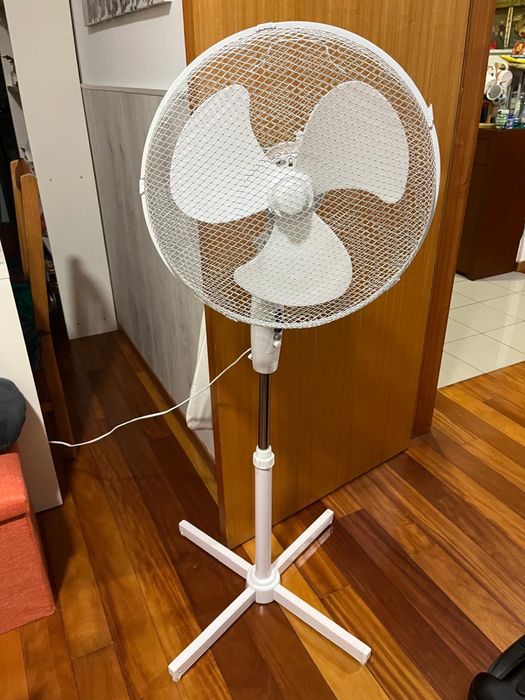 Ventoinha de pé - ventilador
