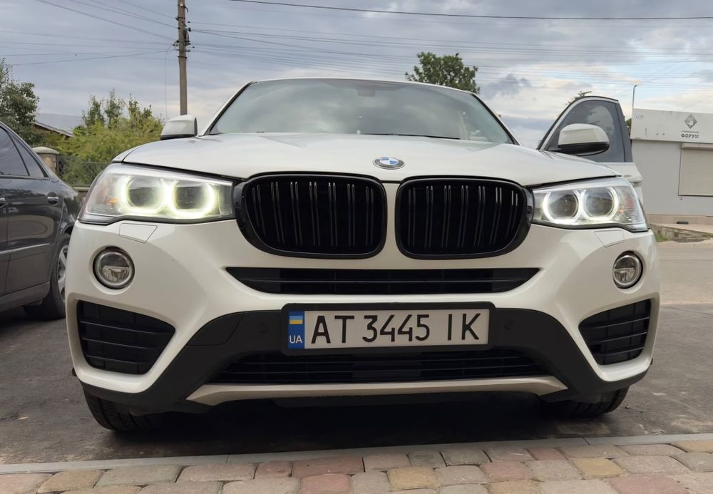 Автомобіль BMW X 4  2016рік