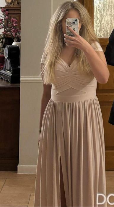 Sukienka wieczorowa, studniowka, półmetek,wesele Mozliwosc zwrotu