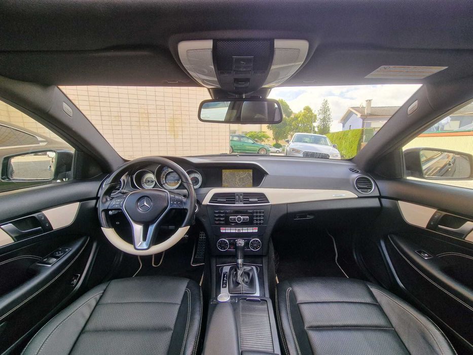 MERCEDES-BENZ C220 COUPÉ AMG 170CV "7G-TRONIC"