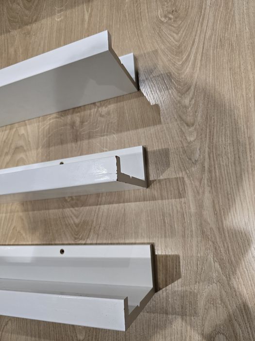 Półka na zdjęcia IKEA Mosslanda 115cm biała 2 szt w komplecie