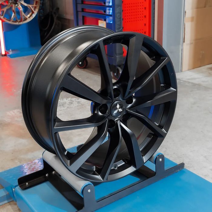 FABRYCZNIE NOWE Oryginalne Felgi MAK 19 Mitsubishi Outlander ASX RVR