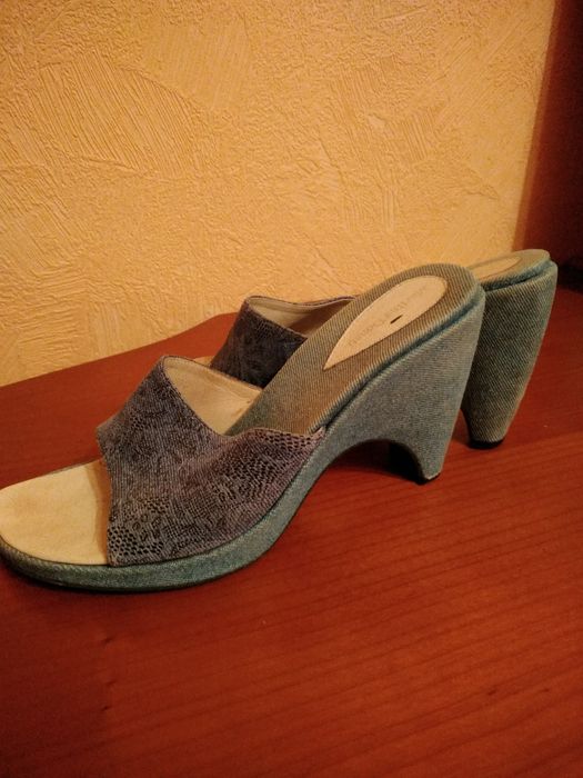 Джинсові шльопанці, босоніжки