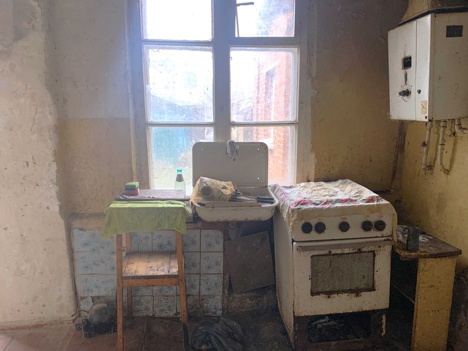 Елітний Центр. Парк Перемога/Співоче Поле. Закритий двір. Окремий вхід