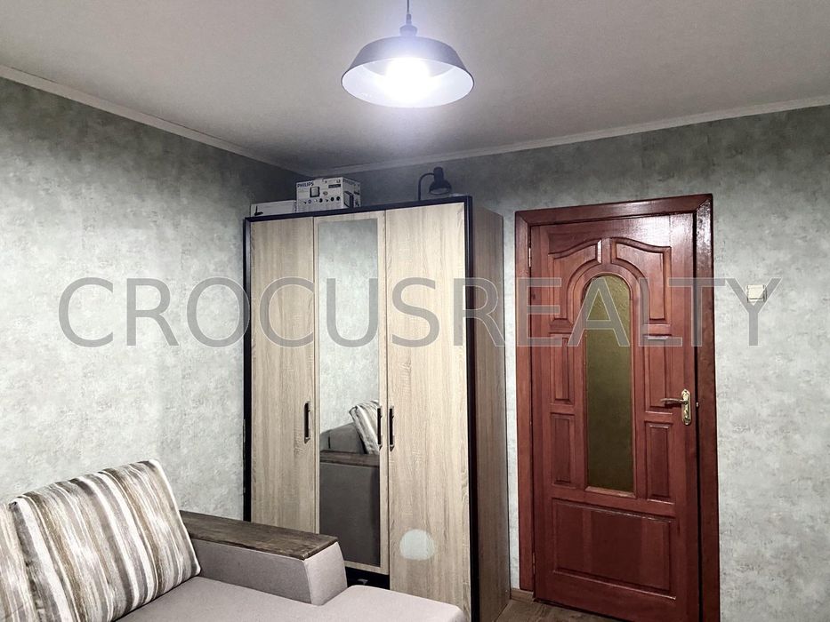 Аренда бюджетной гостинки Широнинцев, 43 ( 2500+свет)