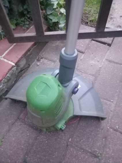 Powerbase 450W podkaszarka do trawy 30cm