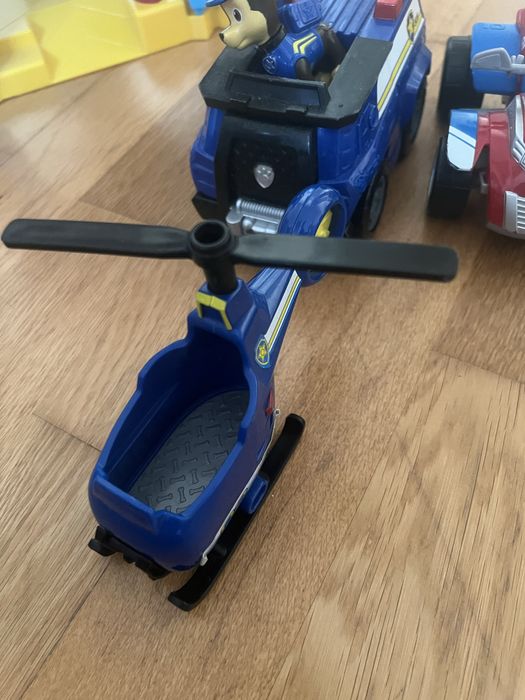 Torre Patrulha Pata, Camiao Rubble e veiculos