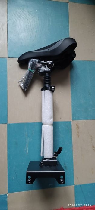 Сидение на  Электросамокат