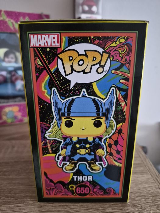 Funko Pop Marvel  - Thor Blacklight Special Edition  560