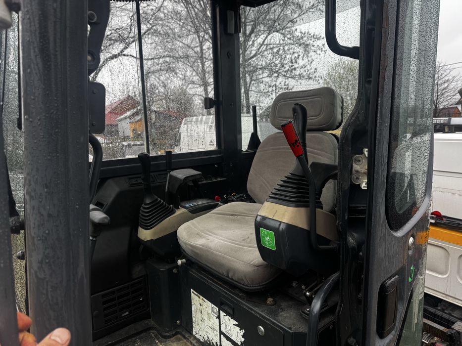 Minikoparka komatsu pc35mr  3.9t  2005r