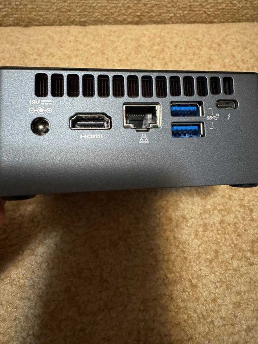 Міні-ПК Intel NUC 8 Intel Core i5-8259U 8gb ssd 120gb