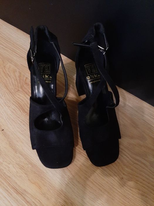 Продам туфлі в хорошому стані