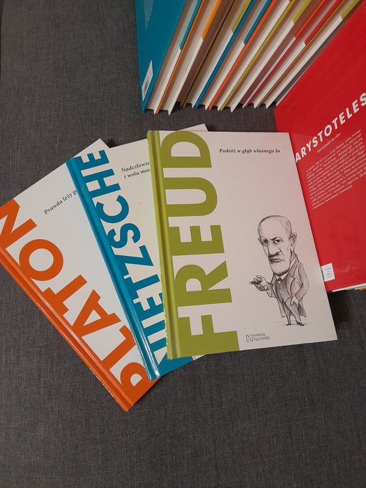 Zestaw książek  hachette odkryj filozofię w twardej oprawie