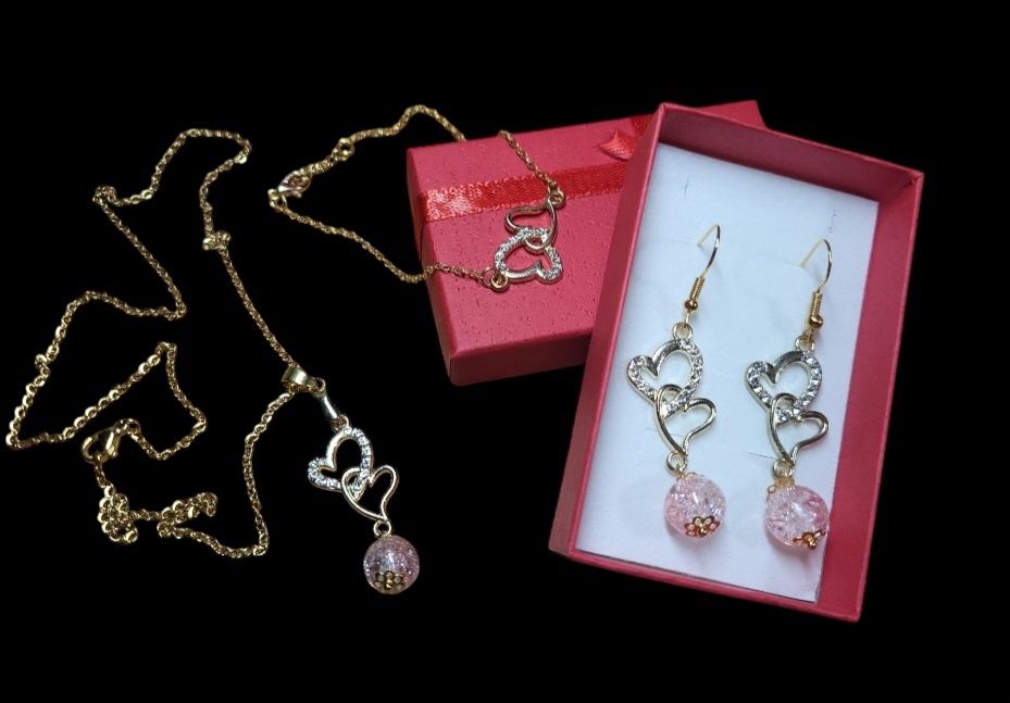 Zestaw  / komplet biżuterii