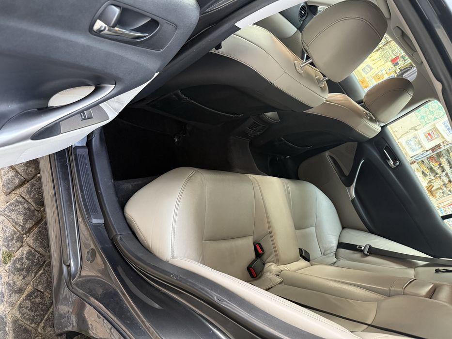 Lexus is 220 luxury