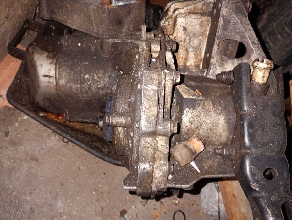 Peças Clio 1.9D serie 1