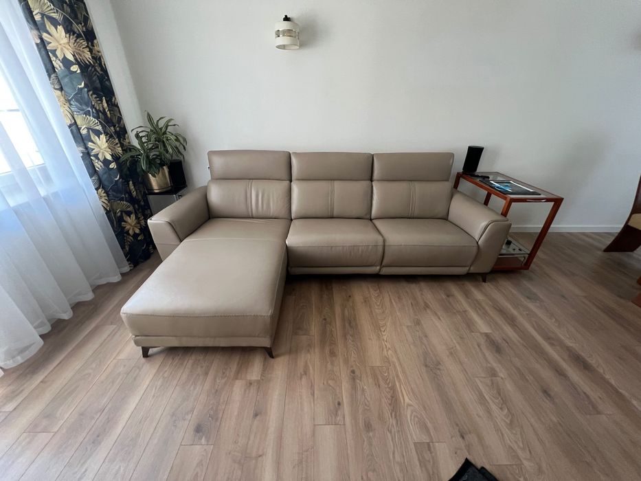 Skórzany narożnik Bostonsofa Milano elektrycznie rozkładany Nowy