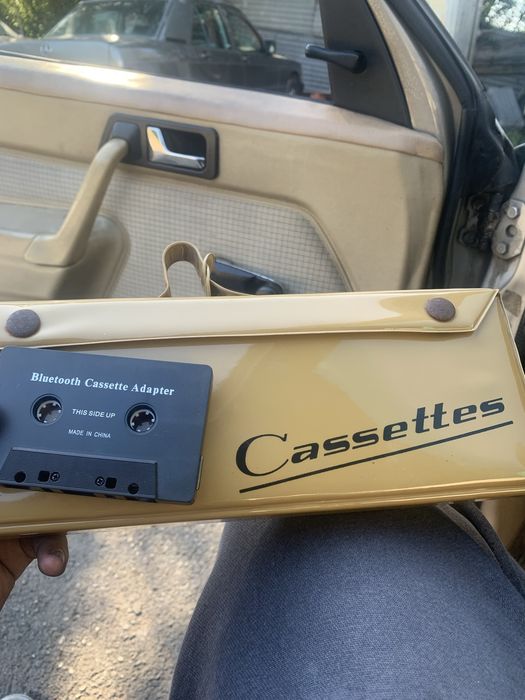 Rádio Clássico Mercedes + Pasta de Cassetes e MAIS