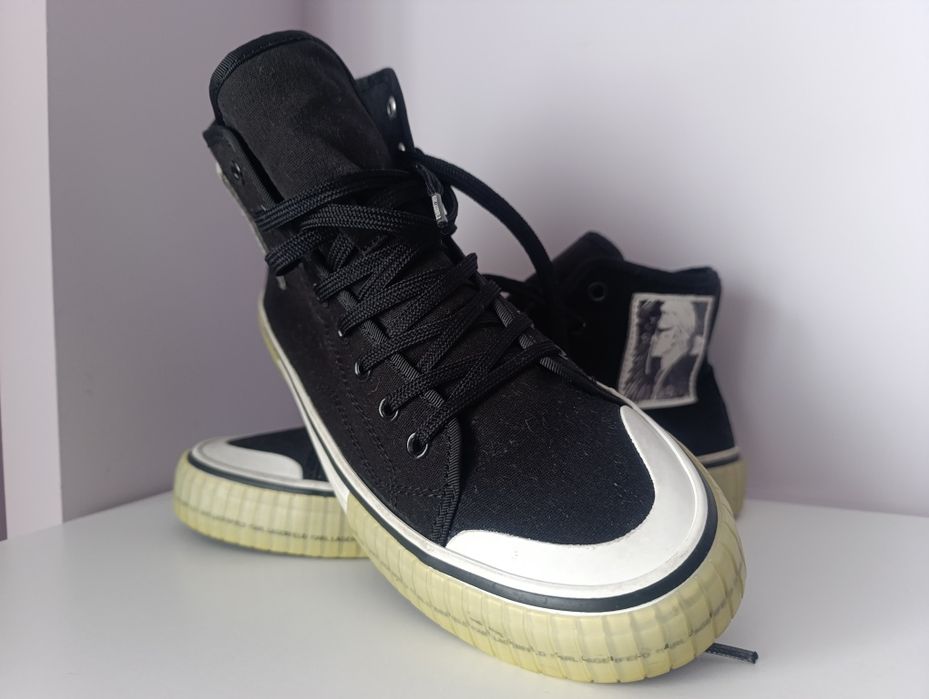 Кросівки,кеди Karl LAGERFELD р.42