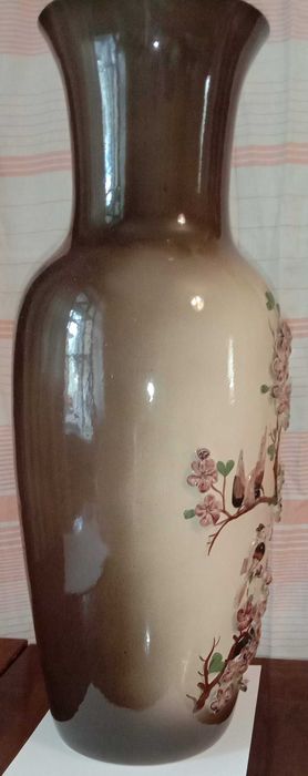 Большая красивая напольная ваза «Весна». Новая. Кисловодская фабрика