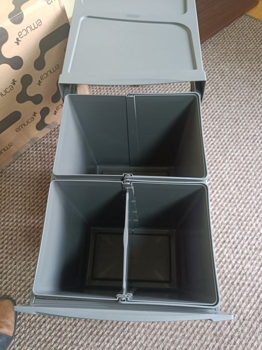 Wysuwany kosz do segregacji śmieci Emuca 40 l