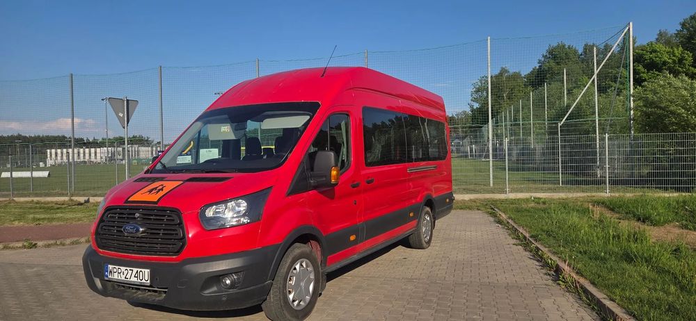 Ford Transit  Ford Transit z windą aktualne badanie UDT