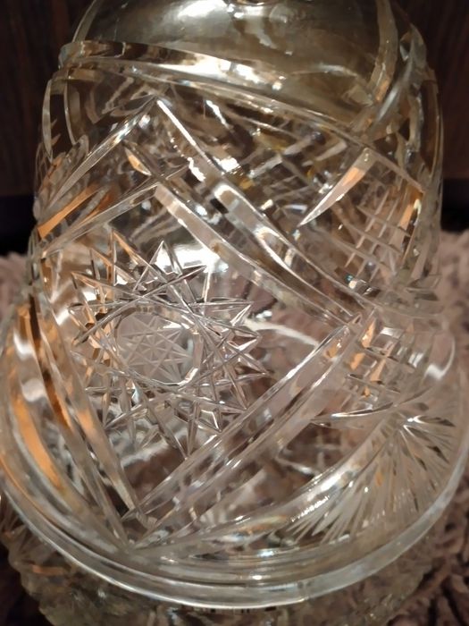 Kryształowa gruszka ozdobna z okresu PRL