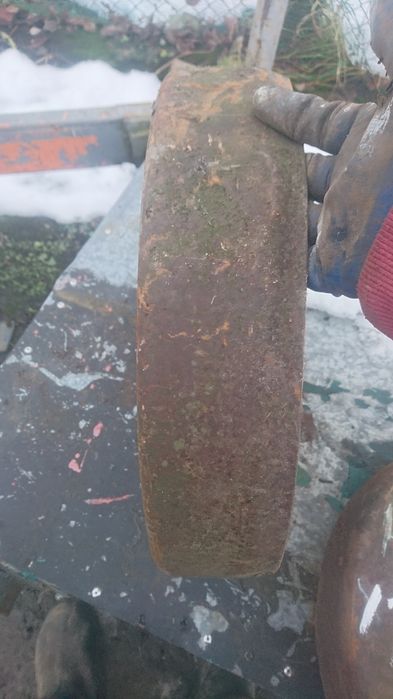 Колеса опорні для культиватора чи плуга