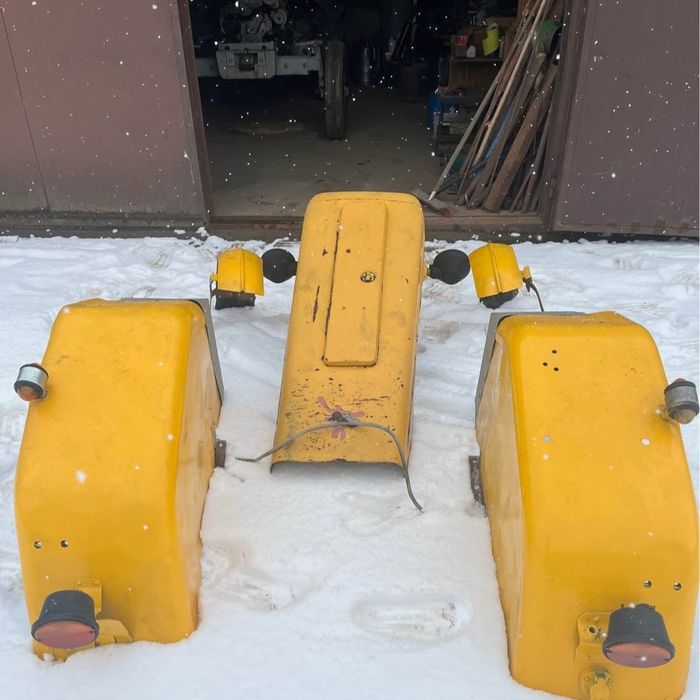 Błotniki Maska C-330