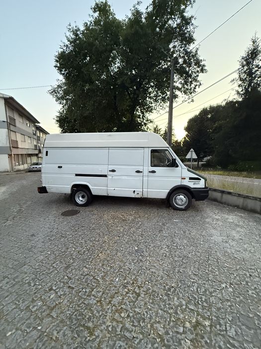 Iveco 3512 2.8 roda dupla