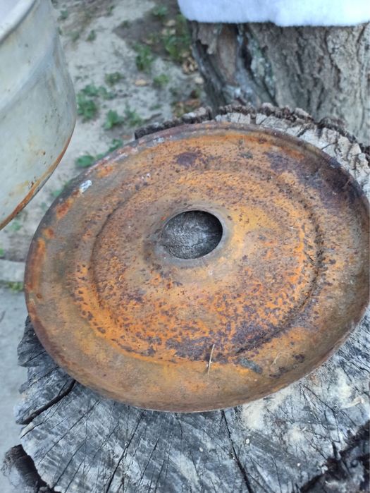 Духовка для выпечки хлеба, мяса, пирогов на газовой плите.