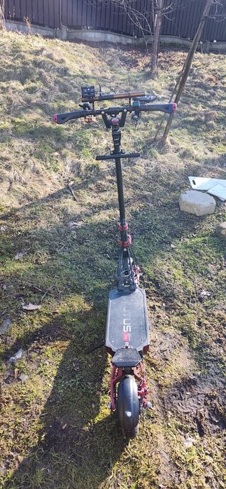 Hulajnoga elektryczna