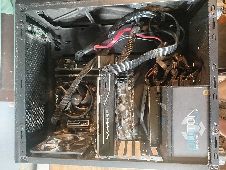 Ігровий Компьютер ПК Ryzen 7 2700 / RX 580 8Gb / 16Gb RAM / SSD 256 + HDD 2Tb