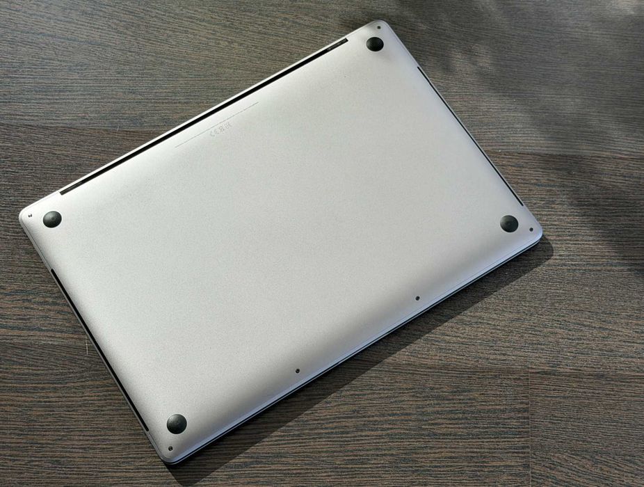 Apple Macbook Pro 16" (Avariado)