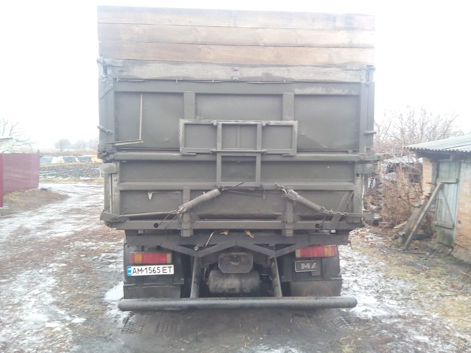 Ман самосвал з прицепом самосвалом